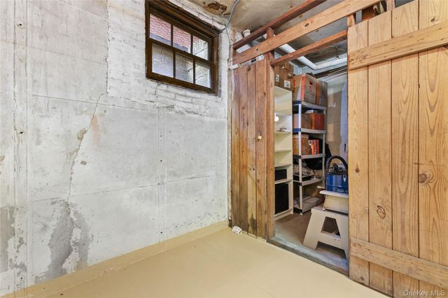 74 Pinewood Road 2F, Hartsdale, NY 10530