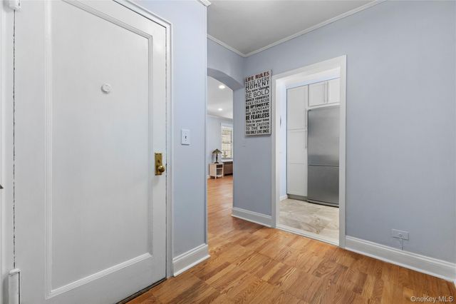 74 Pinewood Road 2F, Hartsdale, NY 10530