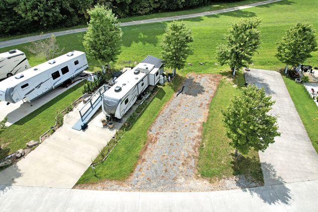 59 Mountain Meadows Drive, Morganton, GA 30560