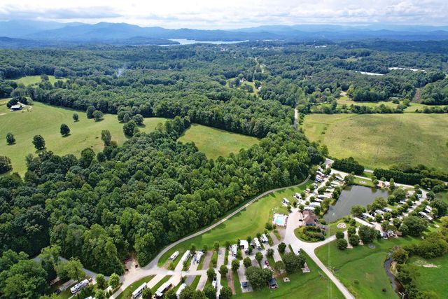 59 Mountain Meadows Drive, Morganton, GA 30560