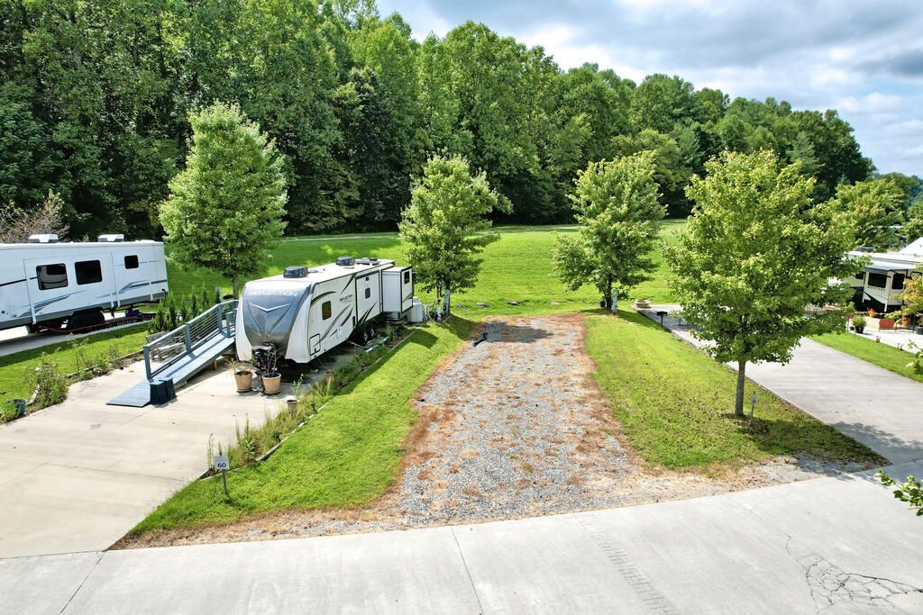 59 Mountain Meadows Drive, Morganton, GA 30560