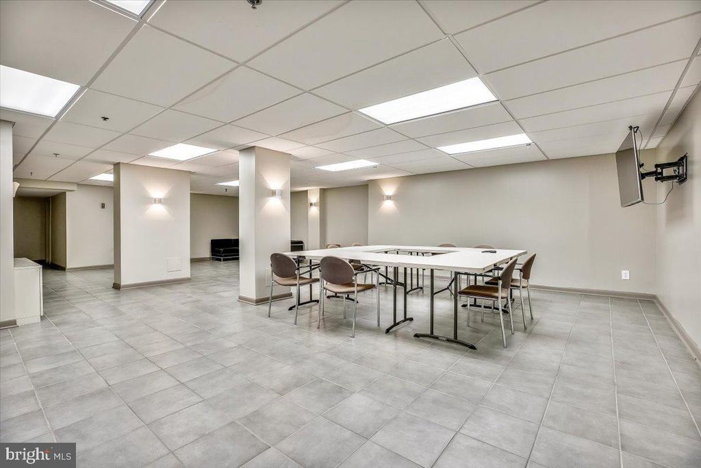 Image 33 of property listing at 9900 GEORGIA AVE #27-613, Silver Spring, MD 20902