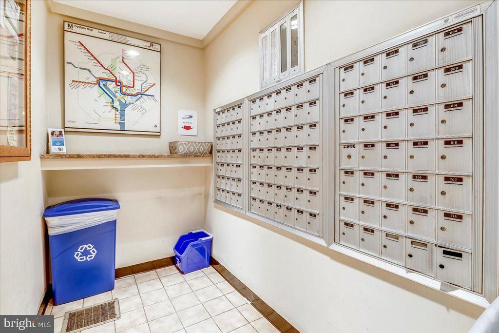 Image 38 of property listing at 9900 GEORGIA AVE #27-613, Silver Spring, MD 20902