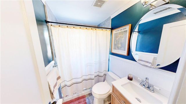 7708 Robinson Street, Overland Park, KS 66204