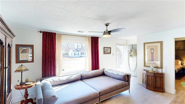 7708 Robinson Street, Overland Park, KS 66204