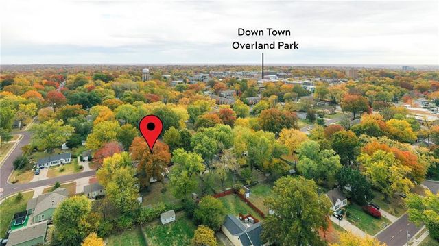 7708 Robinson Street, Overland Park, KS 66204