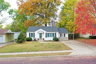 7708 Robinson Street, Overland Park, KS 66204