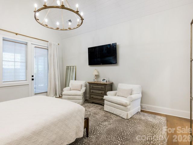 2926 Windsor Avenue, Charlotte, NC 28209