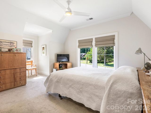 2926 Windsor Avenue, Charlotte, NC 28209