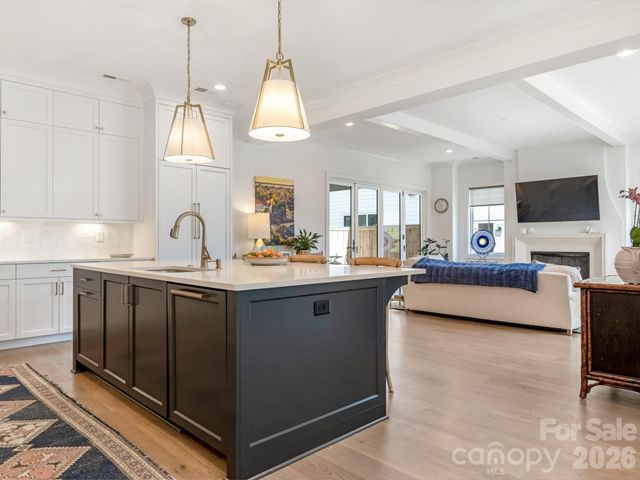 2926 Windsor Avenue, Charlotte, NC 28209