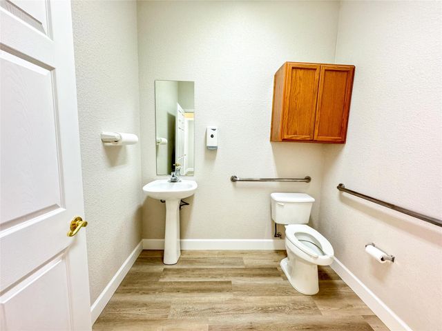 15901 Central Commerce DR 502, Pflugerville, TX 78660