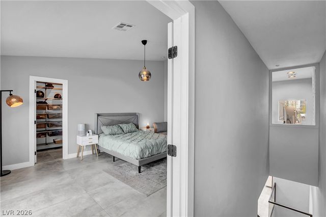 121 South 11th Street, Las Vegas, NV 89101