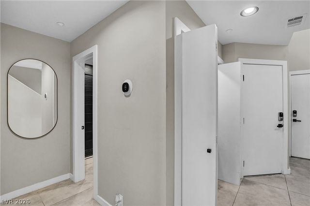121 South 11th Street, Las Vegas, NV 89101