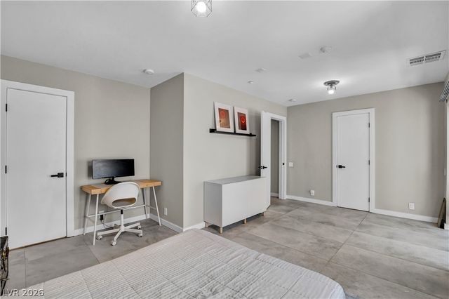 121 South 11th Street, Las Vegas, NV 89101