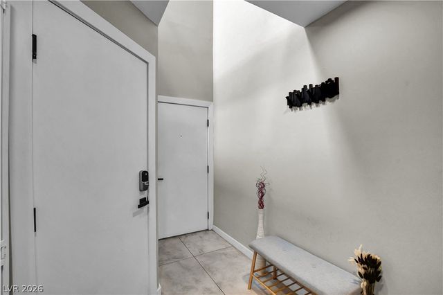 121 South 11th Street, Las Vegas, NV 89101