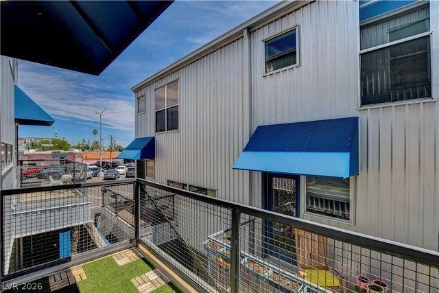 121 South 11th Street, Las Vegas, NV 89101