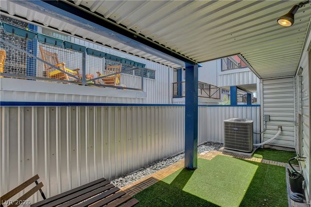 121 South 11th Street, Las Vegas, NV 89101