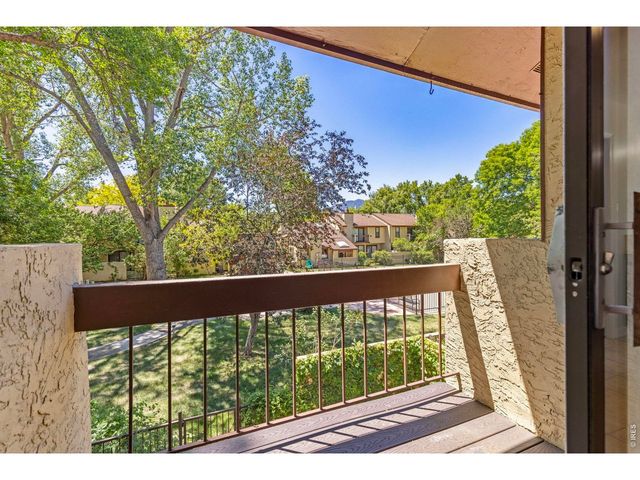 2660 Hawthorne Pl, Boulder, CO 80304