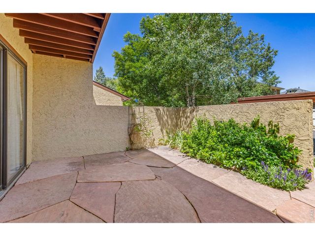 2660 Hawthorne Pl, Boulder, CO 80304
