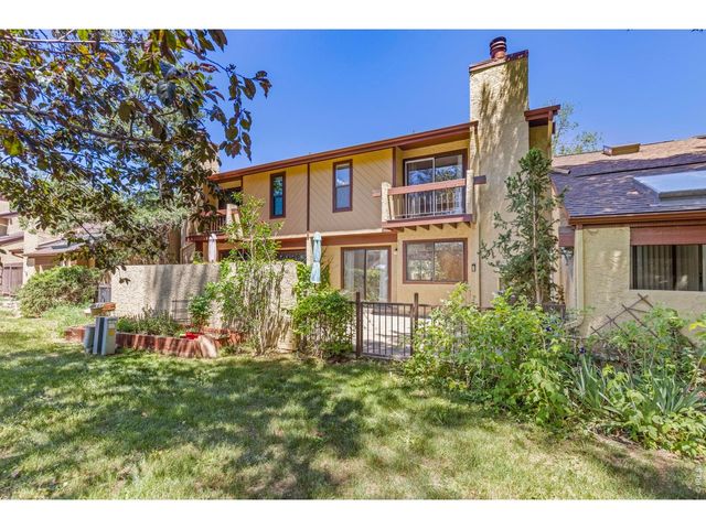 2660 Hawthorne Pl, Boulder, CO 80304