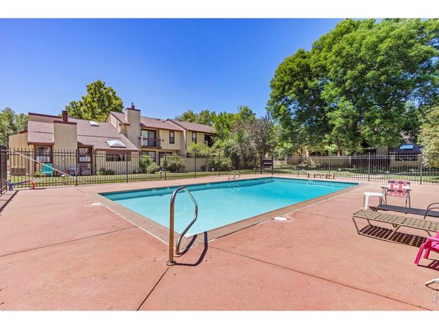 2660 Hawthorne Pl, Boulder, CO 80304