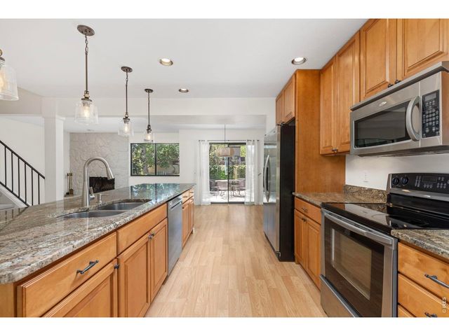2660 Hawthorne Pl, Boulder, CO 80304