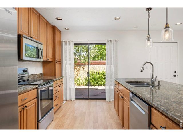 2660 Hawthorne Pl, Boulder, CO 80304