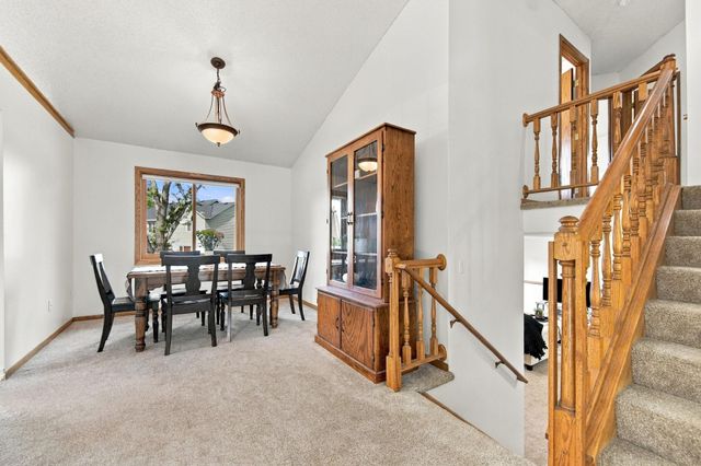 3875 Walnut Grove Lane N, Plymouth, MN 55446