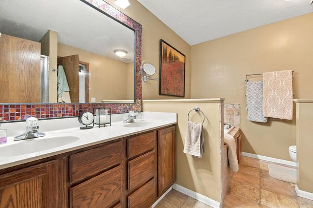 3875 Walnut Grove Lane N, Plymouth, MN 55446