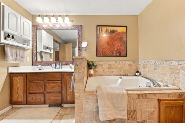 3875 Walnut Grove Lane N, Plymouth, MN 55446