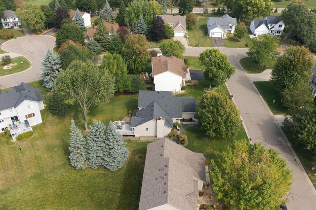 3875 Walnut Grove Lane N, Plymouth, MN 55446