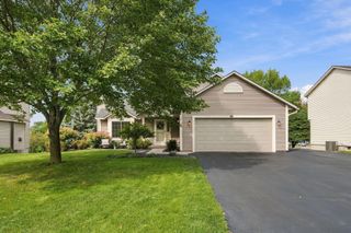 3875 Walnut Grove Lane N, Plymouth, MN 55446