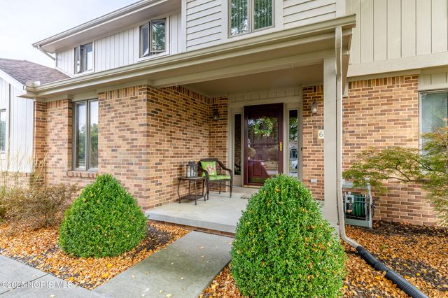 6856 Morningdew Boulevard, Maumee, OH 43537