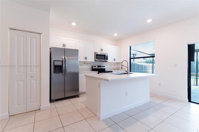 25185 SW 108th Ave 25185, Homestead, FL 33032