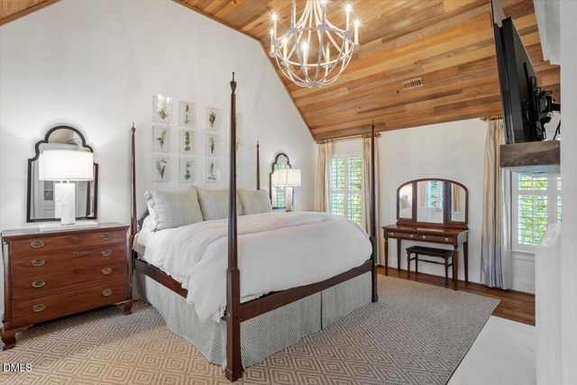 435 Yarmouth Road, Raleigh, NC 27608