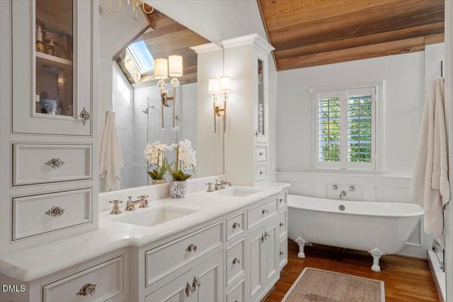 435 Yarmouth Road, Raleigh, NC 27608
