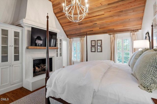 435 Yarmouth Road, Raleigh, NC 27608