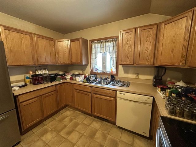 328 Vernon Avenue, Beloit, WI 53511