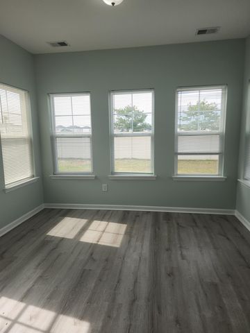 5527 Redleaf Rose Dr., Myrtle Beach, SC 29579