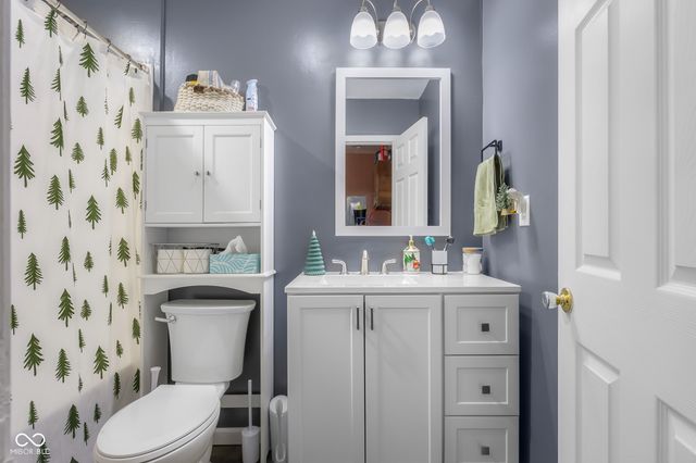 811 E Central Avenue, Greensburg, IN 47240