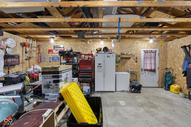 811 E Central Avenue, Greensburg, IN 47240