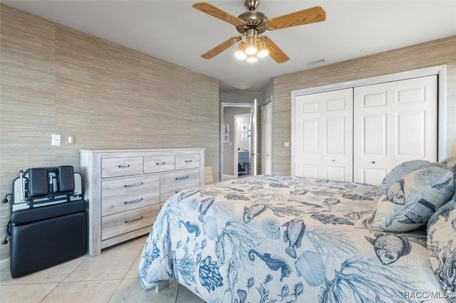 12054 W Broad Jump Court, Homosassa, FL 34448