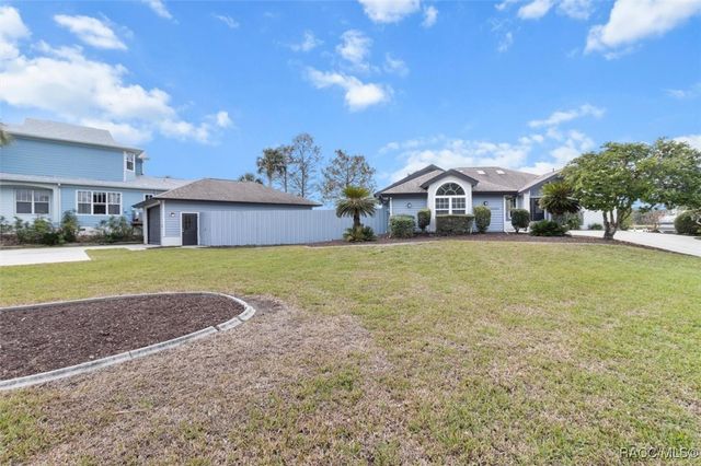 12054 W Broad Jump Court, Homosassa, FL 34448
