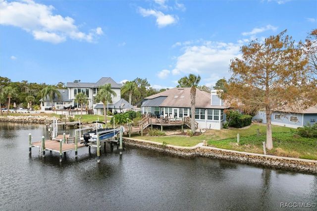 12054 W Broad Jump Court, Homosassa, FL 34448