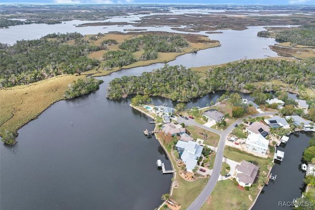 12054 W Broad Jump Court, Homosassa, FL 34448
