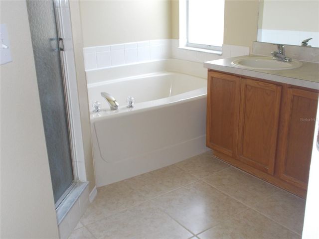 2326 NORTHERN LEAF STREET, Orlando, FL 32817