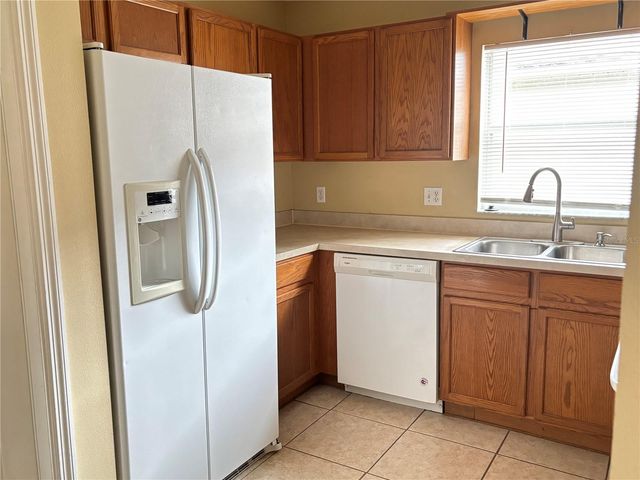 2326 NORTHERN LEAF STREET, Orlando, FL 32817