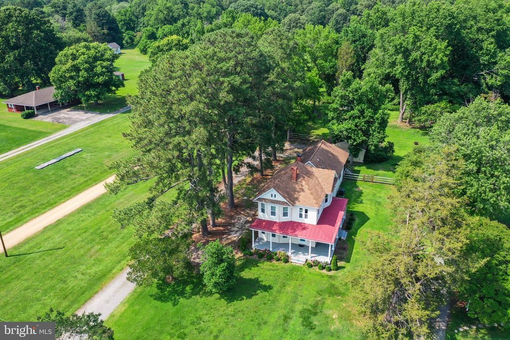 370 KING CARTER DRIVE, Irvington, VA 22480