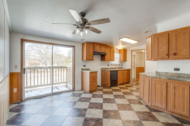 12109 Mitchell Drive, Alvarado, TX 76009