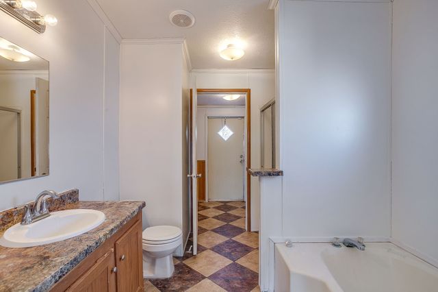 12109 Mitchell Drive, Alvarado, TX 76009